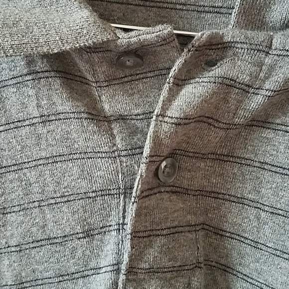 Izod men's collared polo shirt. Gray, XXL - Picture 4 of 8